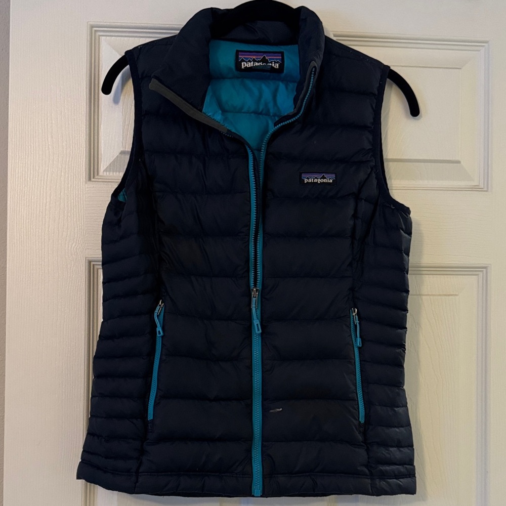Patagonia Women's Navy Puffer Vest with Teal Accents